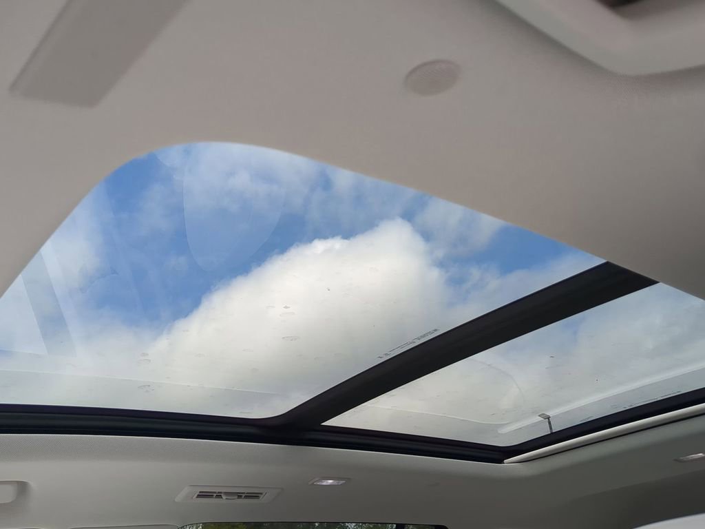 2026 Buick Enclave Avenir - Photo 18