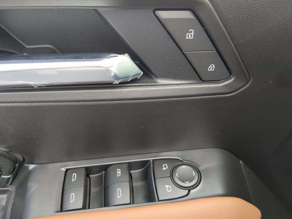 2026 GMC Canyon AT4 - Photo 21
