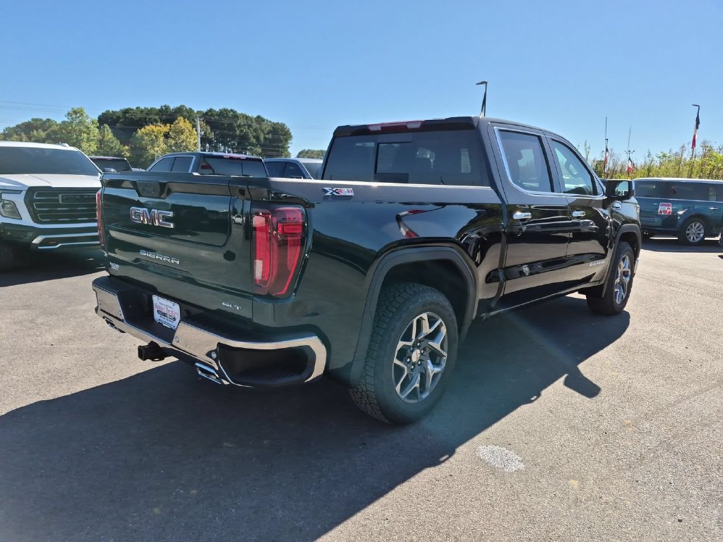New 2026 GMC Sierra 1500 SLT Truck — photo 3 of 4