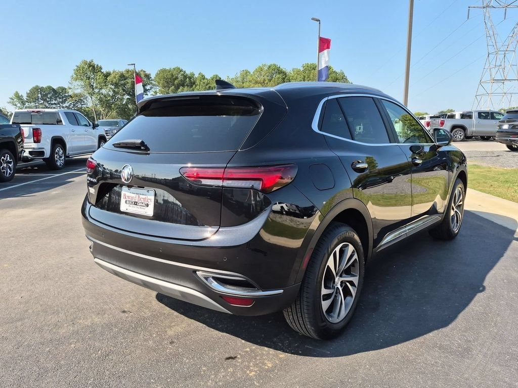 Used 2021 Buick Envision Essence SUV — photo 4 of 4
