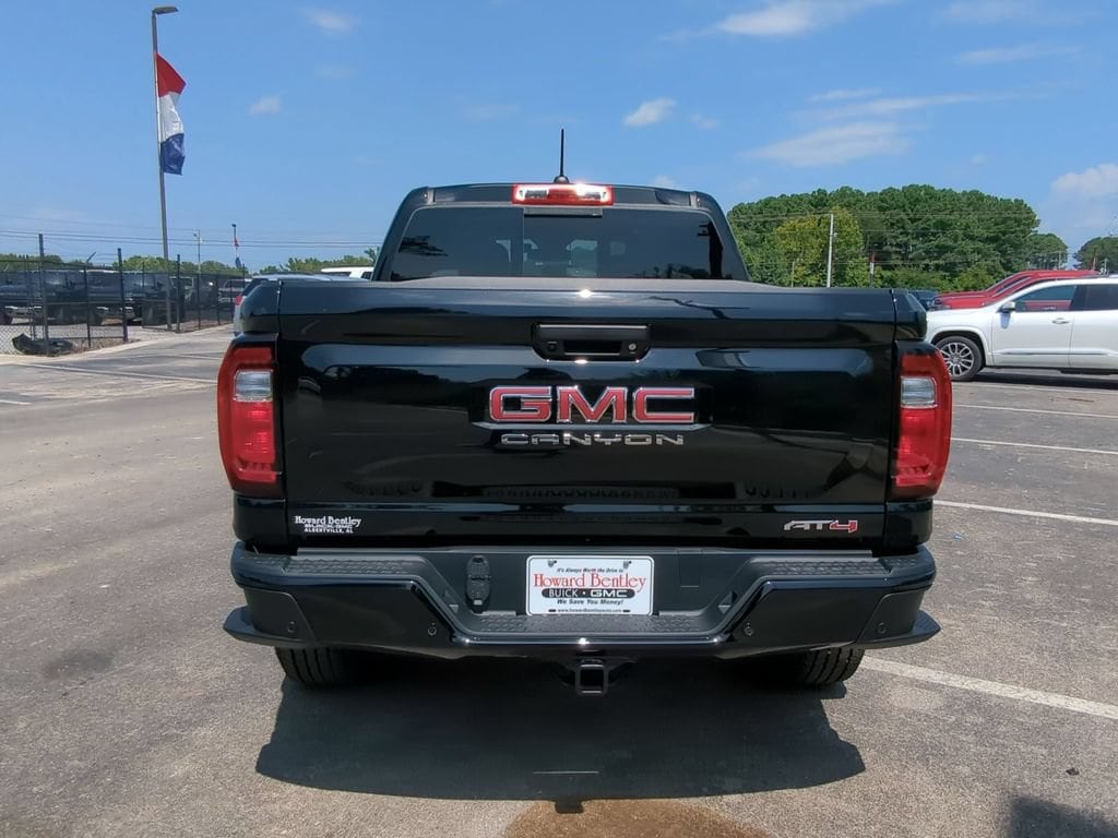 New 2026 GMC Canyon AT4 Truck — photo 4 of 4