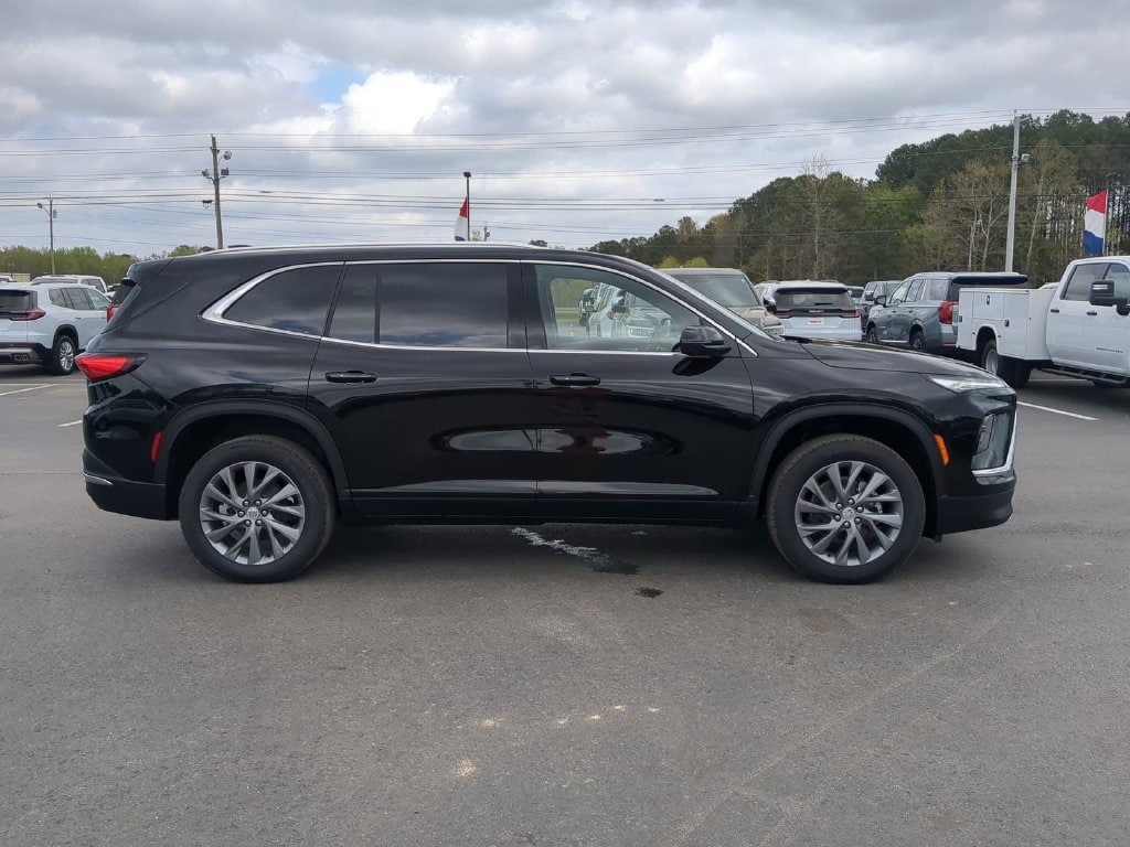 2026 Buick Enclave Preferred - Photo 2