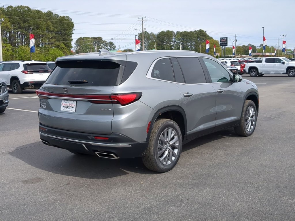 New 2026 Buick Enclave Preferred SUV — photo 3 of 4