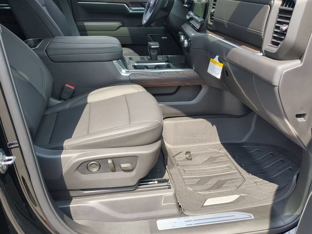 2026 GMC Sierra 1500 SLT - Photo 26