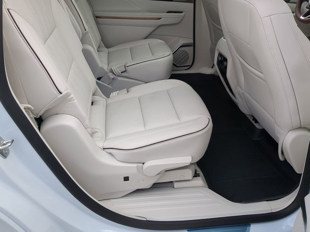 2026 Buick Enclave Avenir - Photo 27