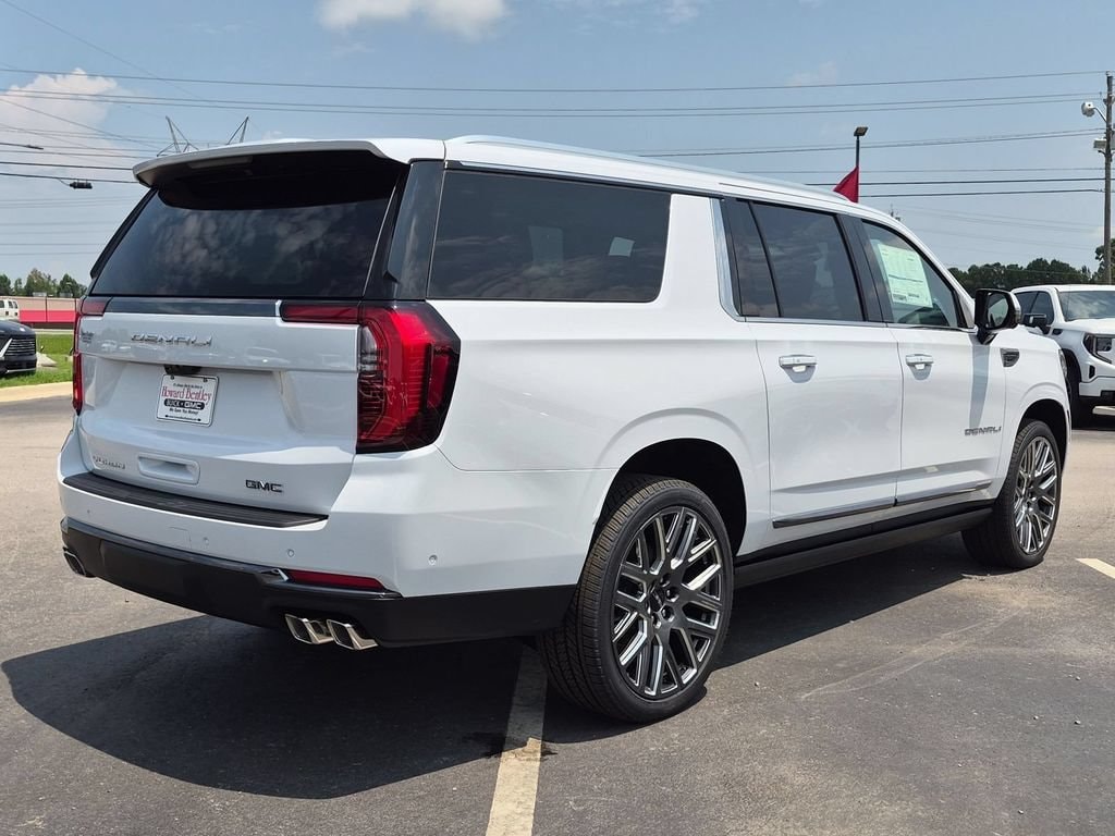 New 2026 GMC Yukon XL Denali Ultimate SUV — photo 3 of 4