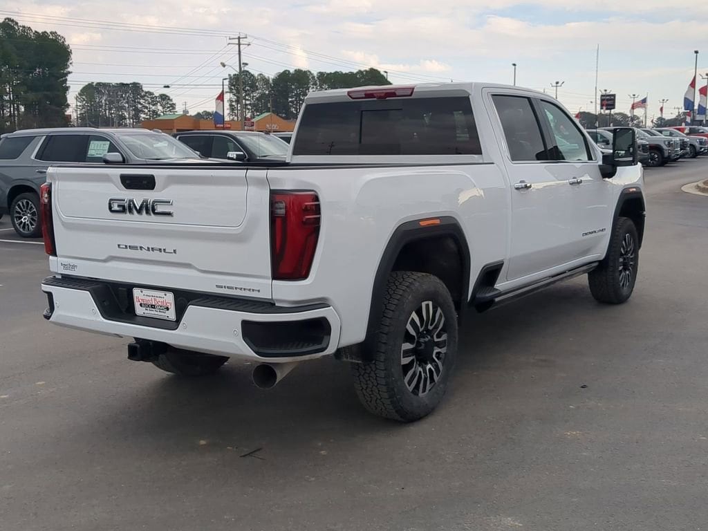 New 2026 GMC Sierra 2500 HD Denali Ultimate Truck — photo 3 of 4