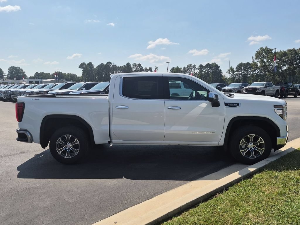 New 2026 GMC Sierra 1500 SLT Truck — photo 2 of 4