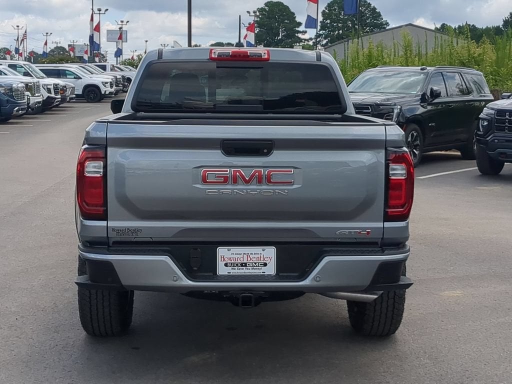 New 2026 GMC Canyon AT4 Truck — photo 4 of 4