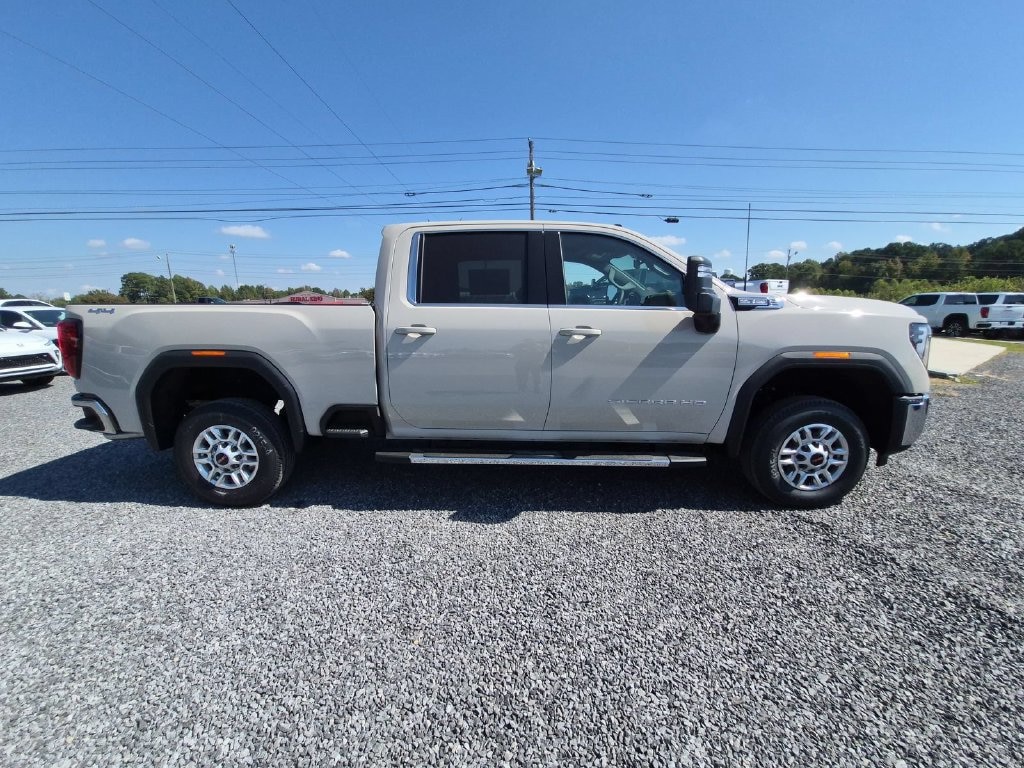 New 2026 GMC Sierra 2500 HD SLE Truck — photo 2 of 4