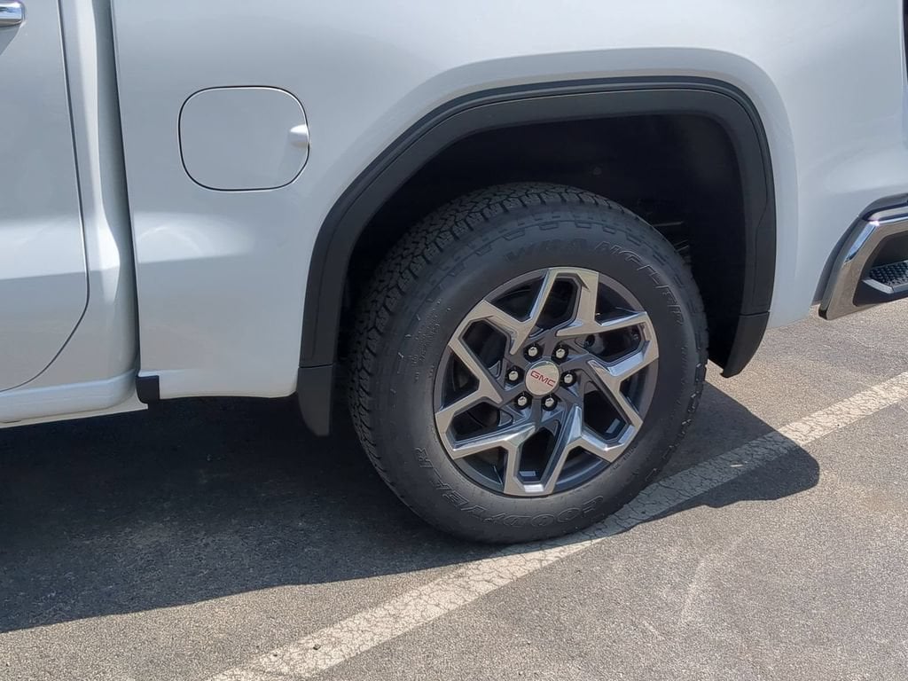 2026 GMC Sierra 1500 SLT - Photo 32