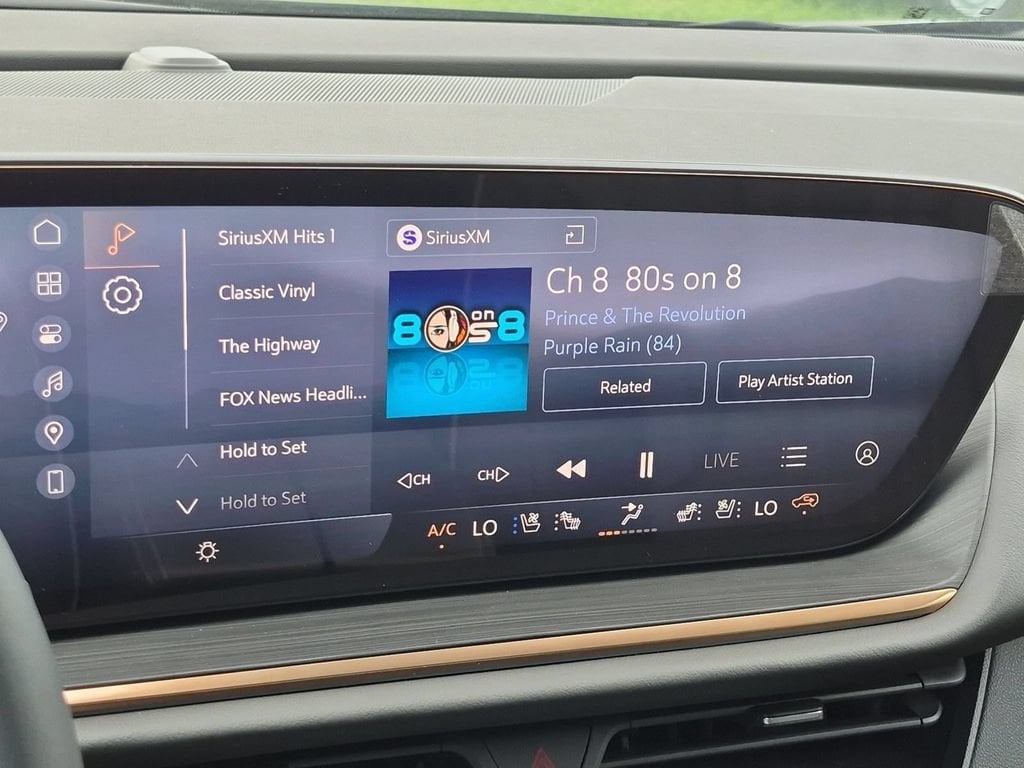 2026 Buick Envision Avenir - Photo 12