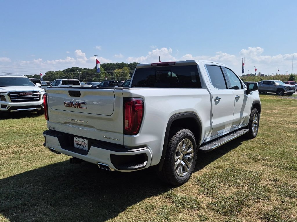 New 2026 GMC Sierra 1500 Denali Truck — photo 3 of 4