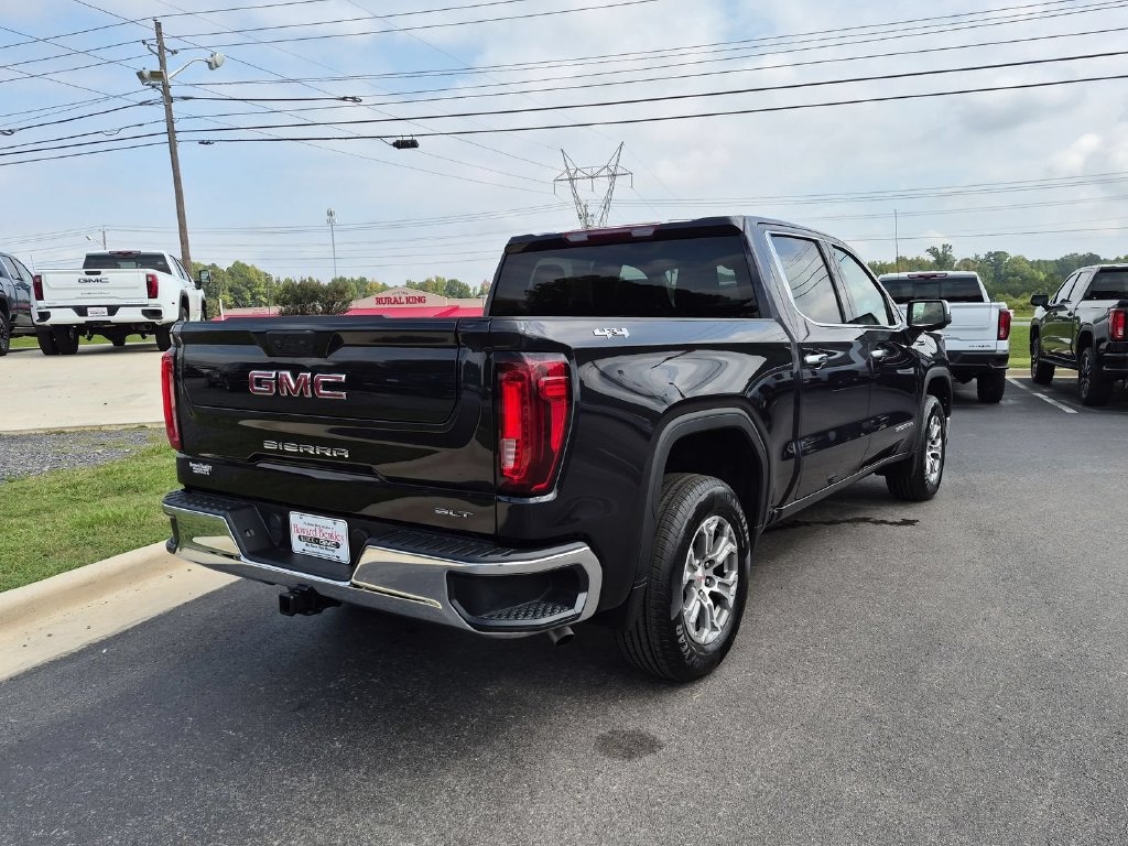 Used 2025 GMC Sierra 1500 SLT Truck — photo 4 of 4