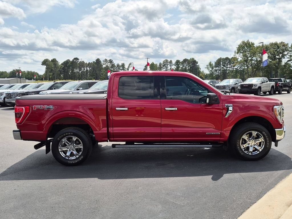 Used 2021 Ford F-150 XLT Truck Used 2021 Ford F-150 XLT Truck — photo 2 of 4