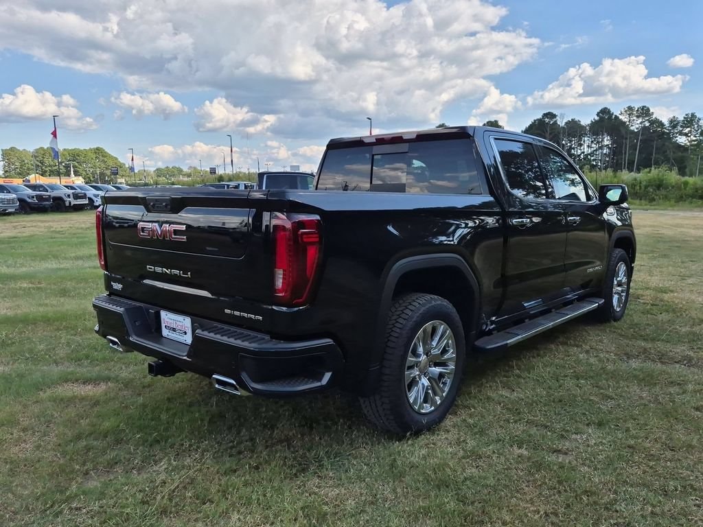 New 2026 GMC Sierra 1500 Denali Truck — photo 3 of 4