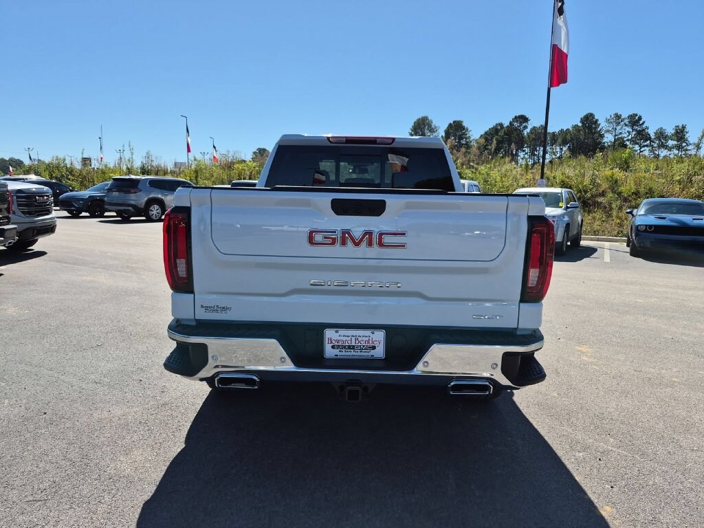 New 2026 GMC Sierra 1500 SLT Truck — photo 4 of 4