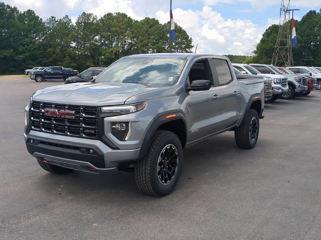 2026 GMC Canyon AT4 - Photo 6