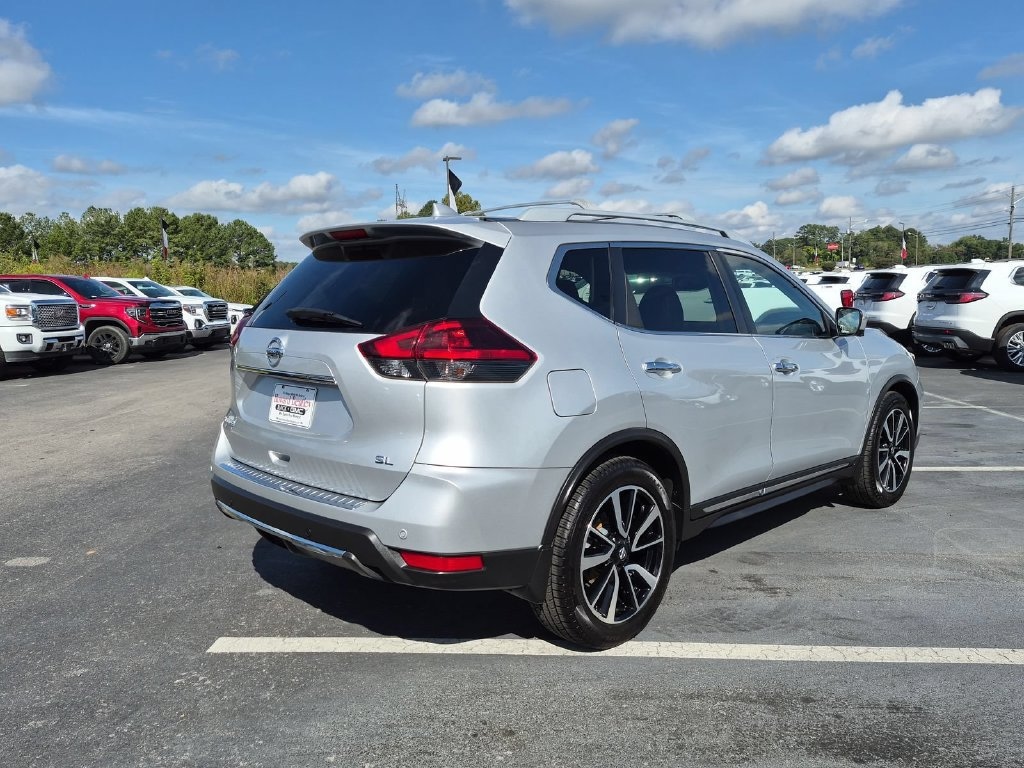 Used 2020 Nissan Rogue SL FWD SUV — photo 4 of 4
