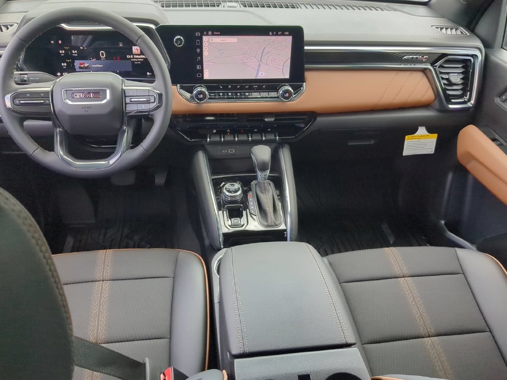 2026 GMC Canyon AT4 - Photo 18
