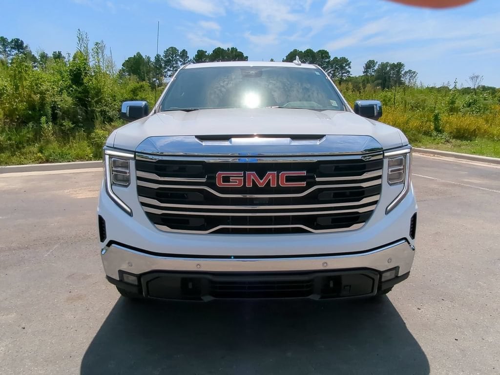 2026 GMC Sierra 1500 SLT - Photo 8