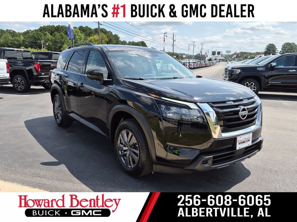 Used 2024 Nissan Pathfinder SV Used 2024 Nissan Pathfinder SV — photo 1 of 4