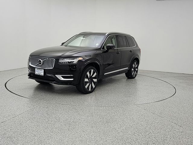2025 Volvo XC90 Plug-In Hybrid