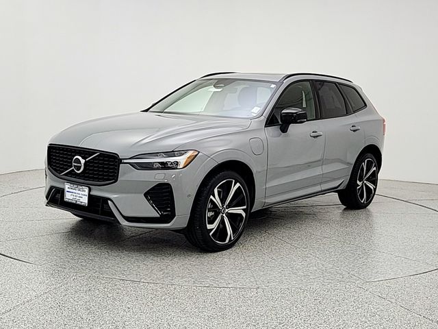 2025 Volvo XC60 Plug-In Hybrid