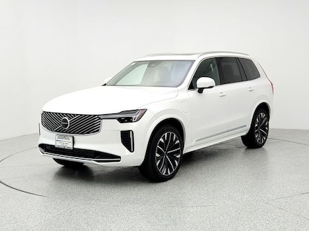 2025 Volvo XC90 plug-in hybrid T8 (2025.5) Plus 7-Seater SUV