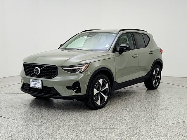 2024 Volvo XC40