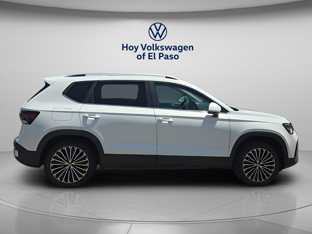 New 2026 Volkswagen Taos 1.5T SE SUV