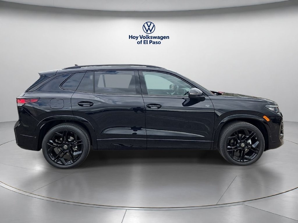 New 2026 Volkswagen Tiguan SE R-Line Black SUV