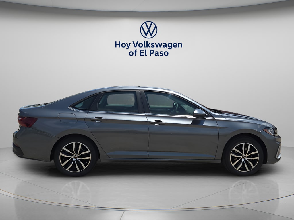 New 2026 Volkswagen Jetta 1.5T SE Sedan