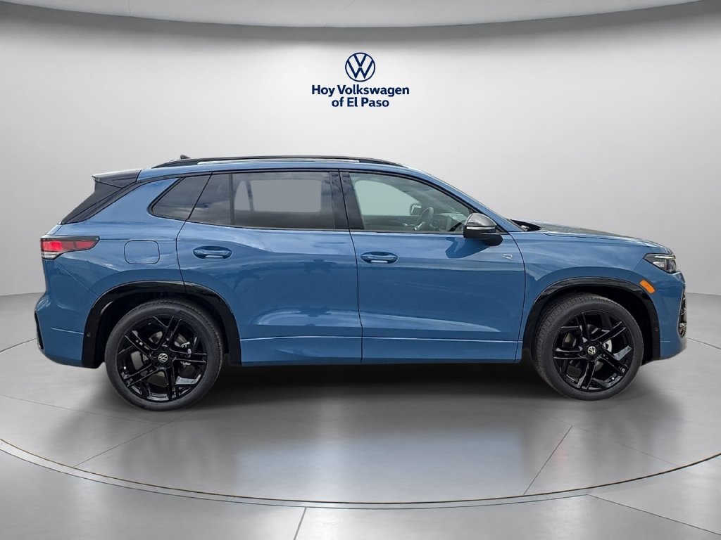 New 2026 Volkswagen Tiguan SE R-Line Black SUV