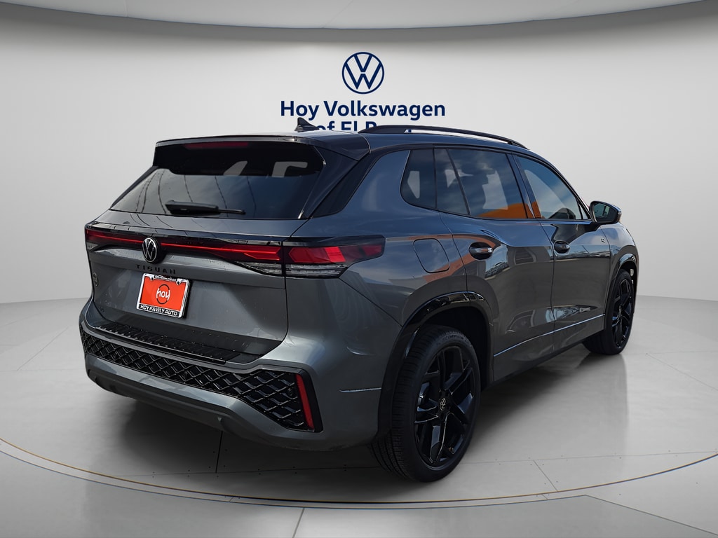 New 2026 Volkswagen Tiguan SE R-Line Black SUV