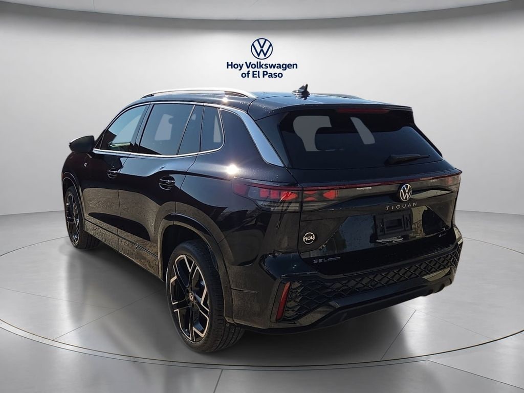 New 2026 Volkswagen Tiguan SEL R-Line Turbo SUV