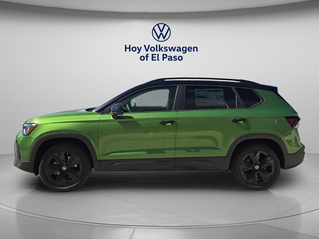 New 2026 Volkswagen Taos 1.5T SE Black SUV