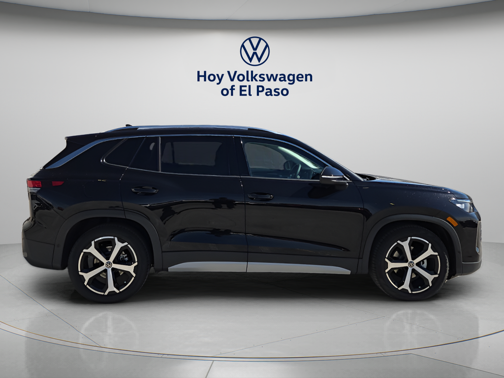 New 2026 Volkswagen Tiguan SE SUV