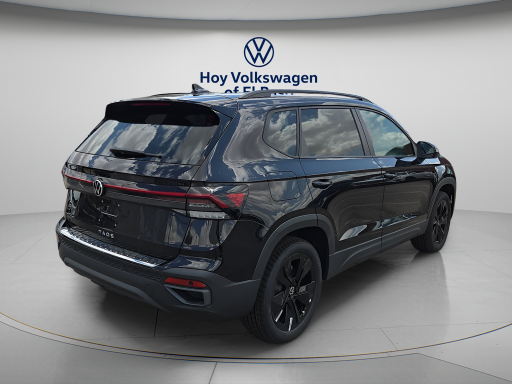 New 2026 Volkswagen Taos 1.5T SE Black SUV