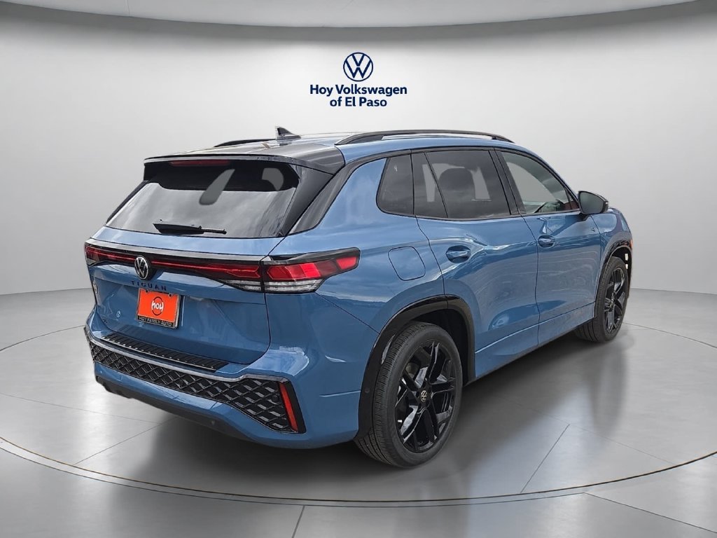 New 2026 Volkswagen Tiguan SE R-Line Black SUV