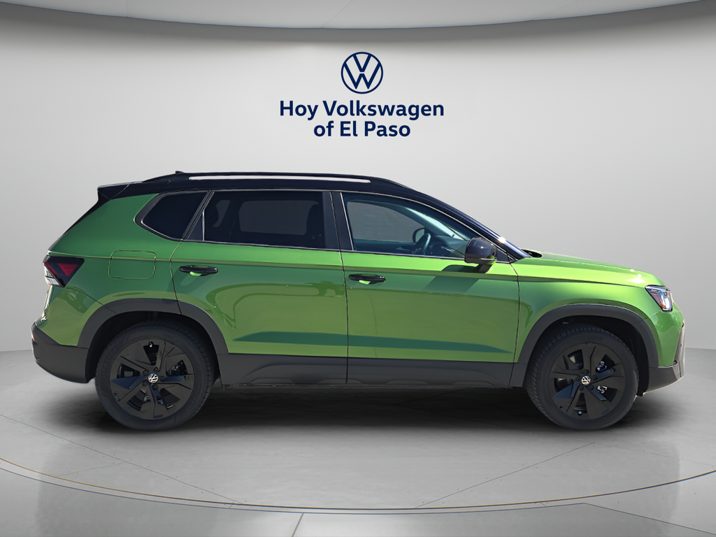New 2026 Volkswagen Taos 1.5T SE Black SUV