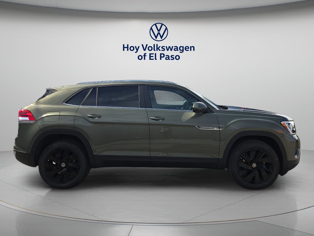 New 2026 Volkswagen Atlas Cross Sport SE w/Technology SUV