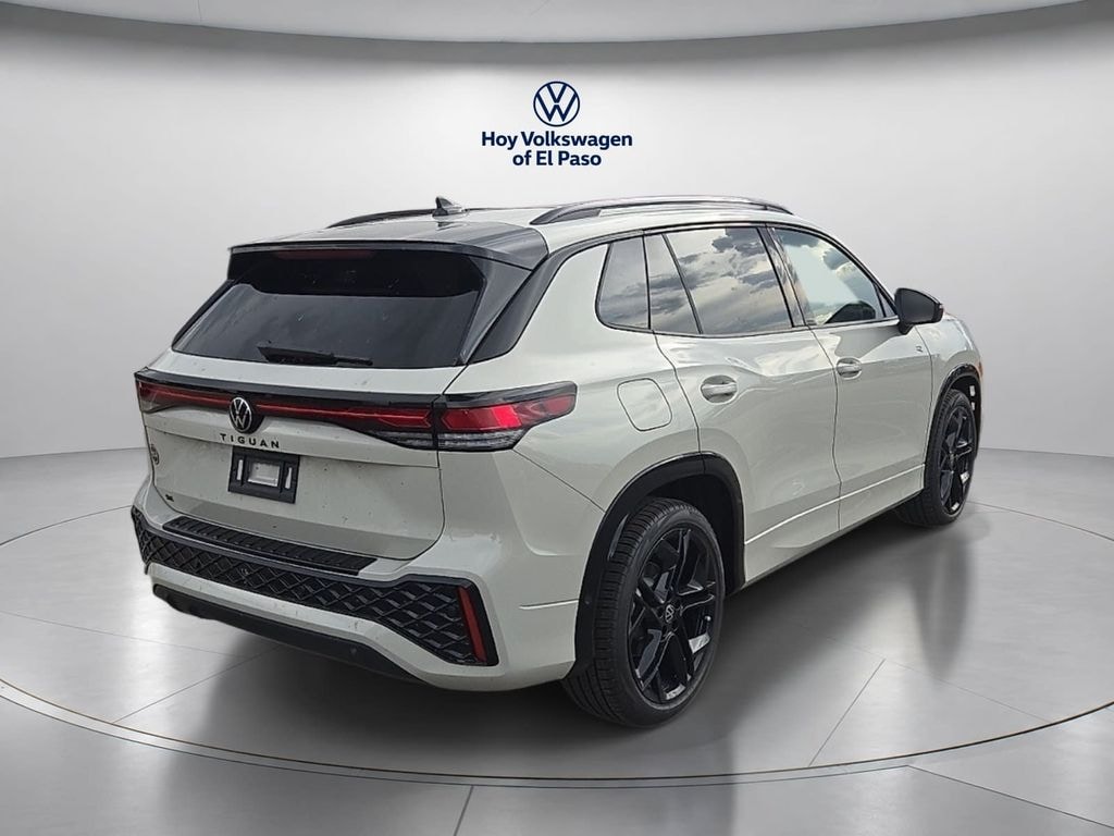 New 2026 Volkswagen Tiguan SE R-Line Black SUV
