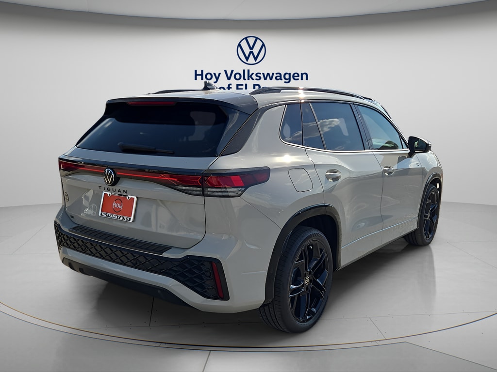 New 2026 Volkswagen Tiguan SE R-Line Black SUV