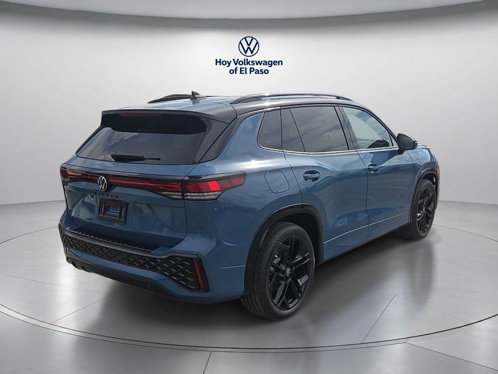 New 2026 Volkswagen Tiguan SE R-Line Black SUV