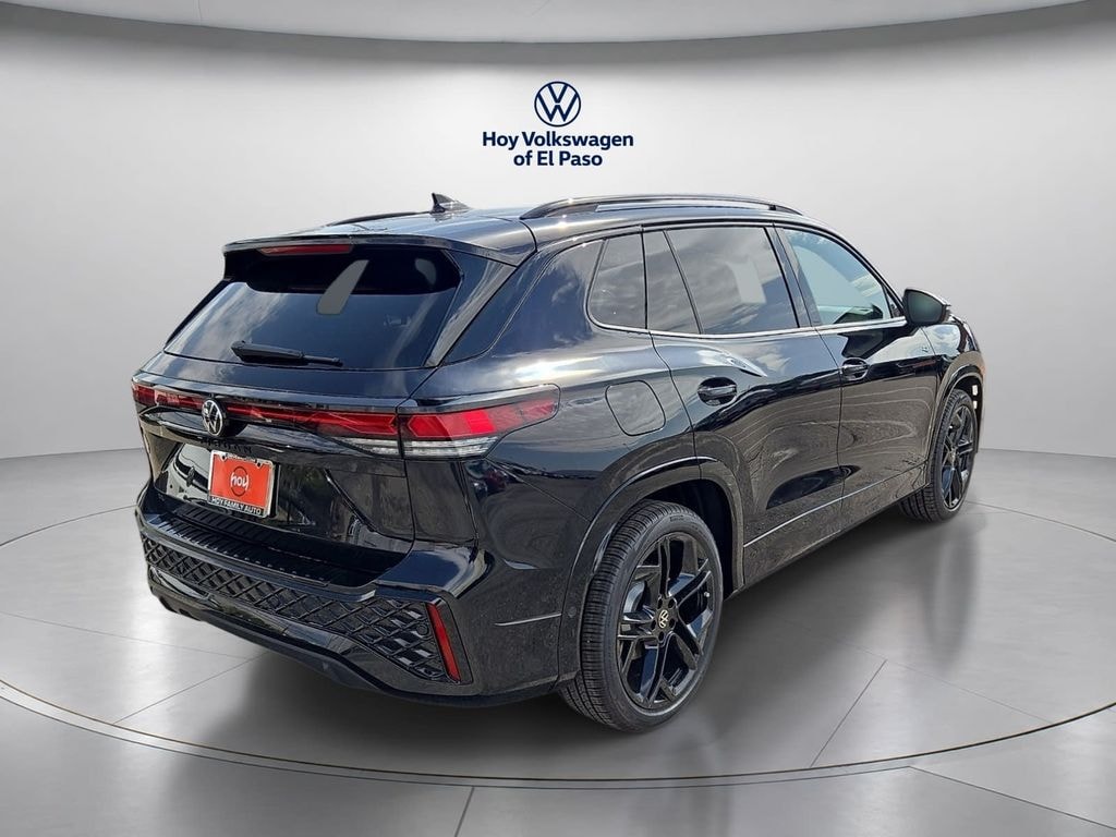 New 2026 Volkswagen Tiguan SE R-Line Black SUV