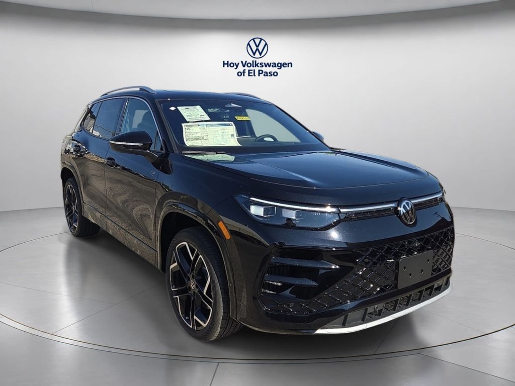 New 2026 Volkswagen Tiguan SEL R-Line Turbo SUV