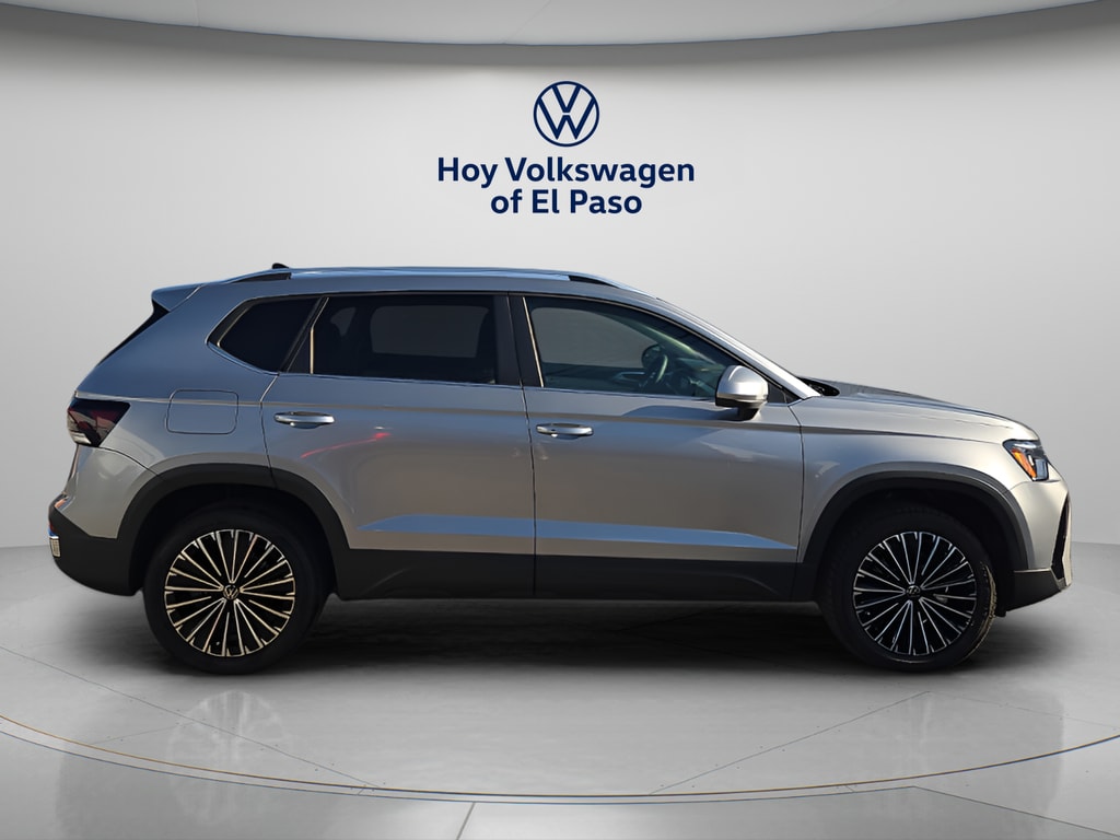 New 2026 Volkswagen Taos 1.5T SE SUV