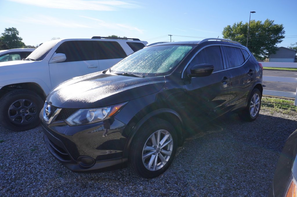 2017 Nissan Rogue Sport SV