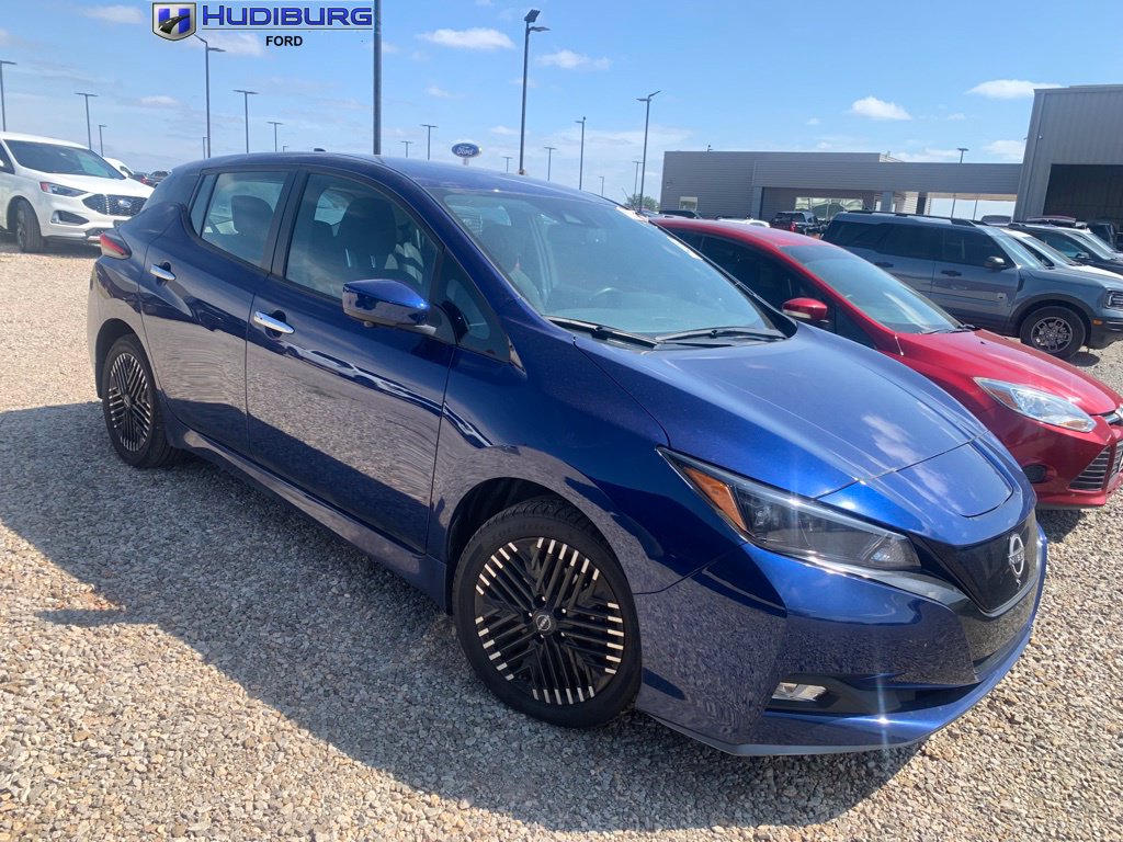 2024 Nissan LEAF